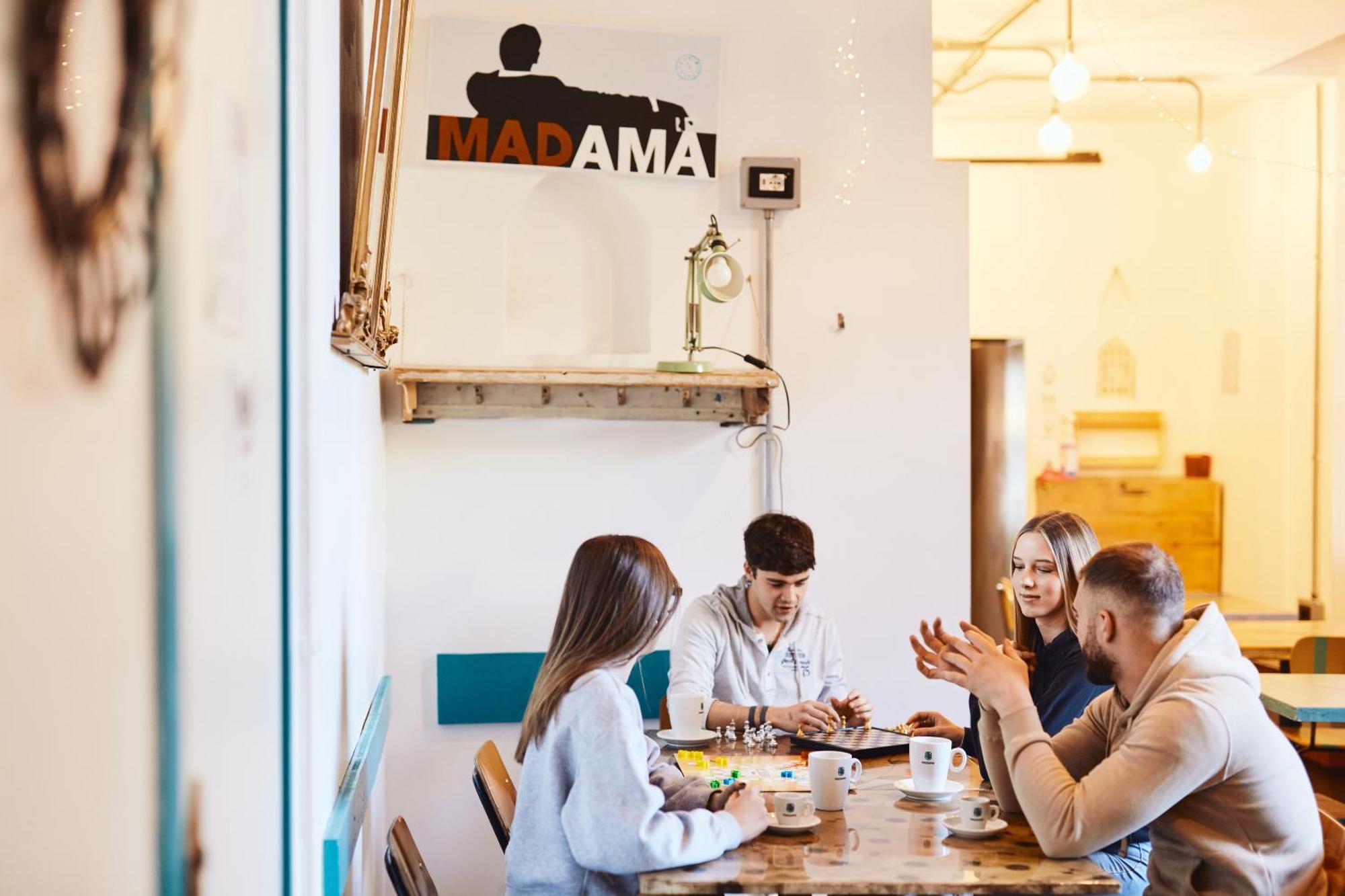 Madama Hostel & Bistrot — Photos 1